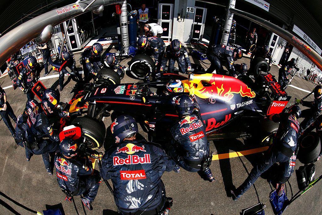 F1 2026新规最狠的一条，可能就是这个350kW电机
很多人问我说，2026