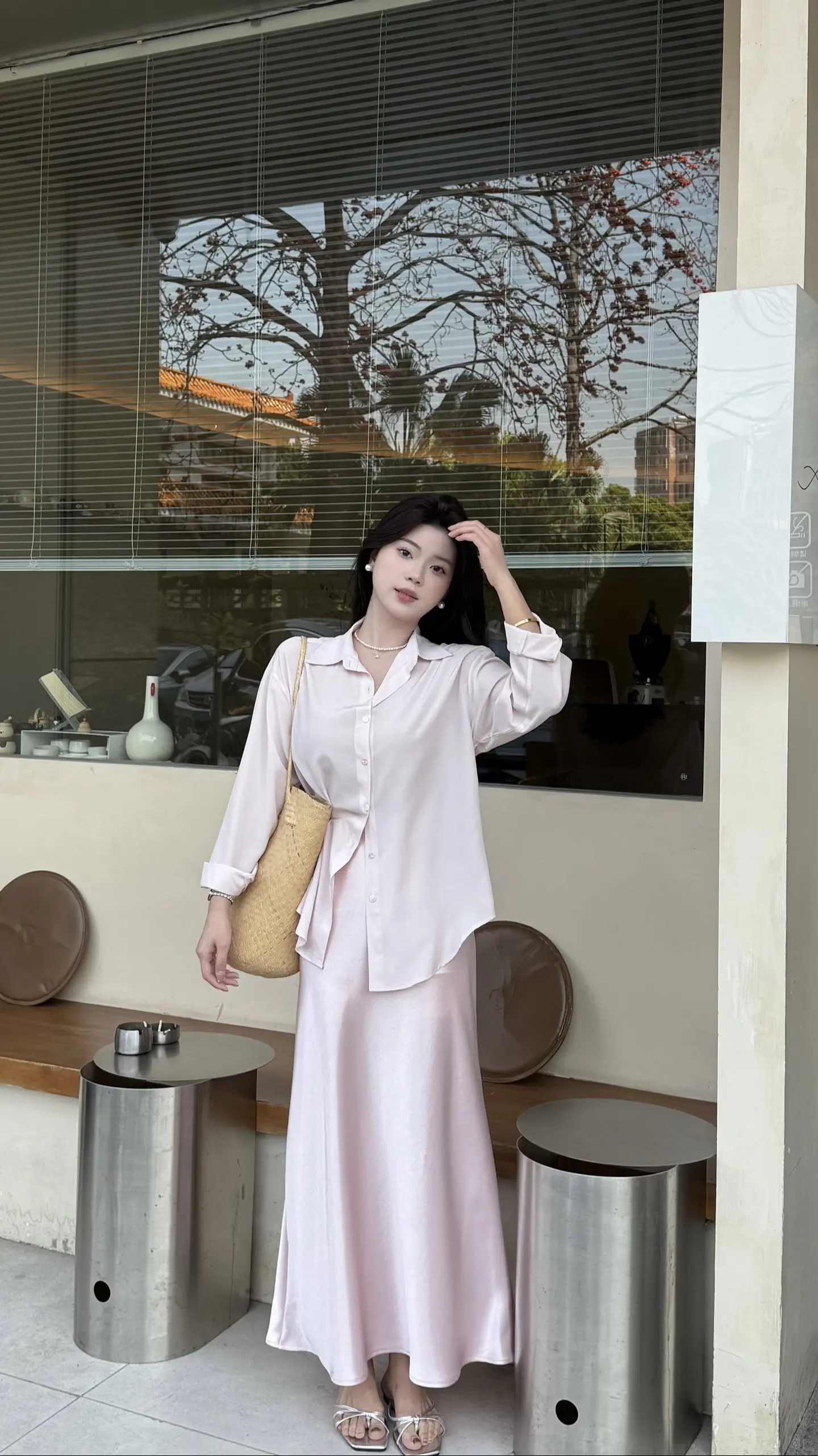 我是一个频繁流泪的人 但也不妨碍我成为一个独立勇敢的小女孩