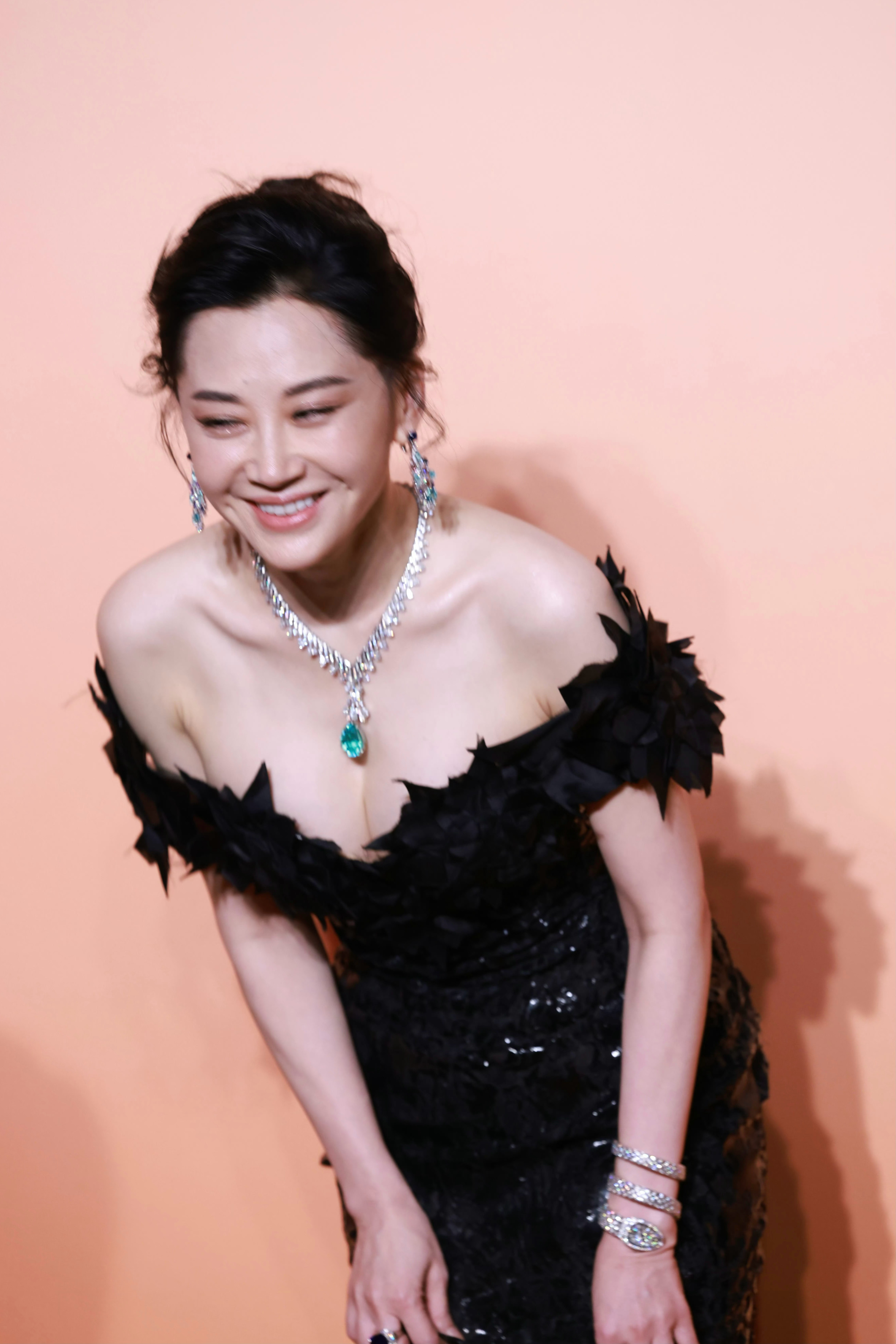 原来许晴看谁都这样许晴生图 