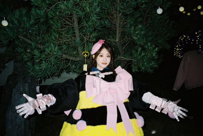 祝绪丹18图收官晚高疯周五晚高疯 《周五晚高疯》收官，祝绪丹发文感恩相遇，能感受