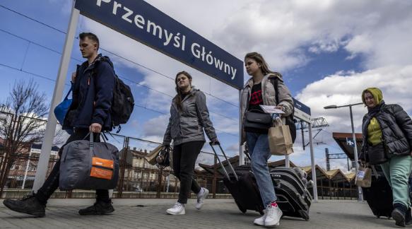 波兰将削减乌克兰人的福利——媒体

Rzeczpospolita 报道称，当地官