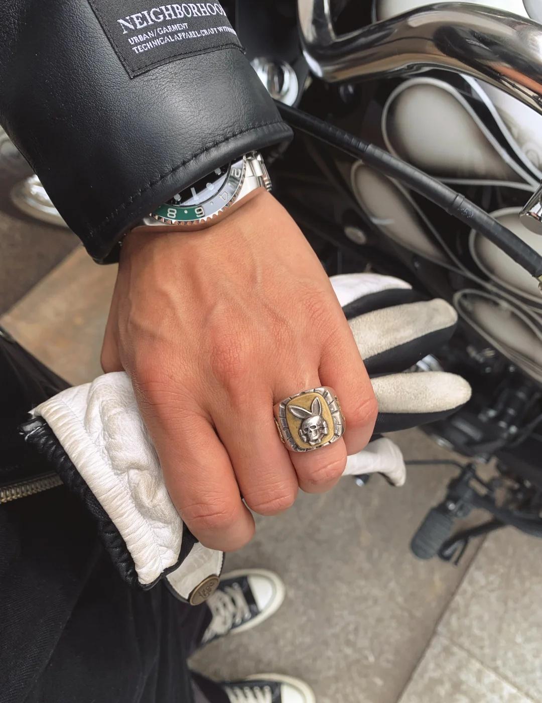 稀奇古怪
奇奇怪怪 总有人欣赏你奇怪的灵魂 一些奇奇怪怪的东西 算了你肯定觉得没