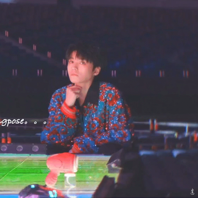 不是，怎么真有人长得和精修图一模一样啊？？ 