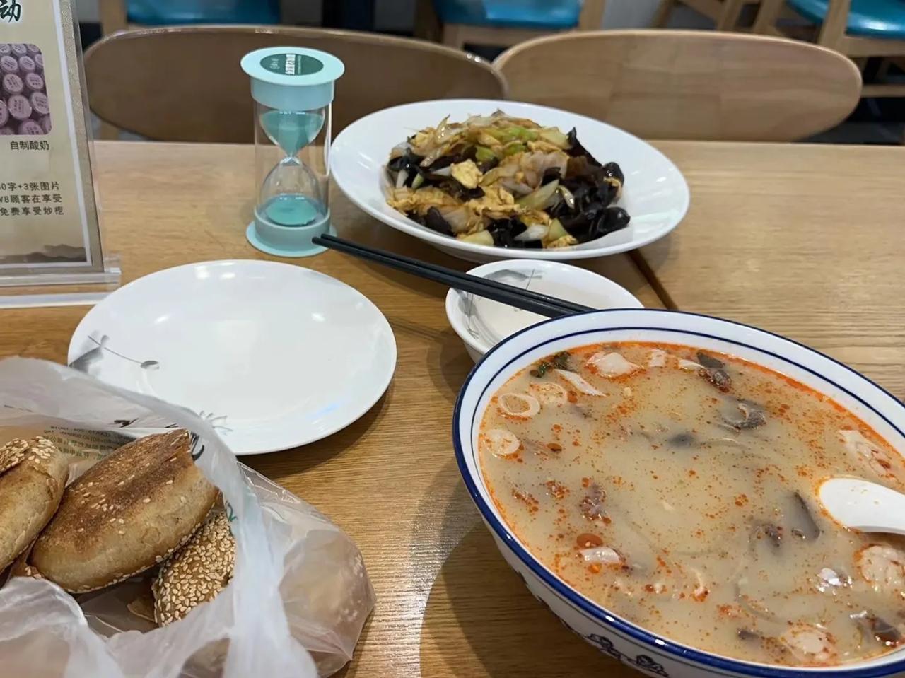 @紫光园老板你家这也叫木须肉？作为北京清真老字号，深受北京群众喜爱的家常餐馆之一