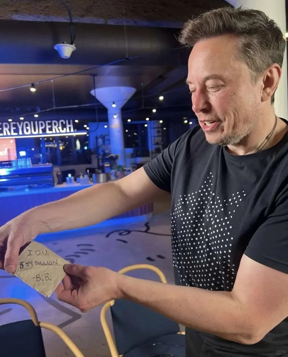 马斯克通过X平台的信息发布，阻止了国会1100多亿的临时预算案