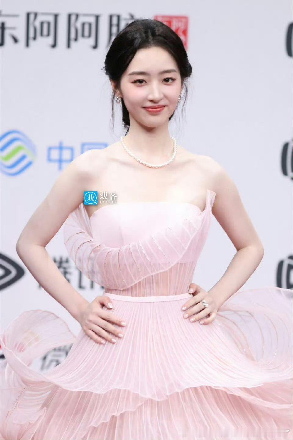 瘦版低配蒋梦婕 