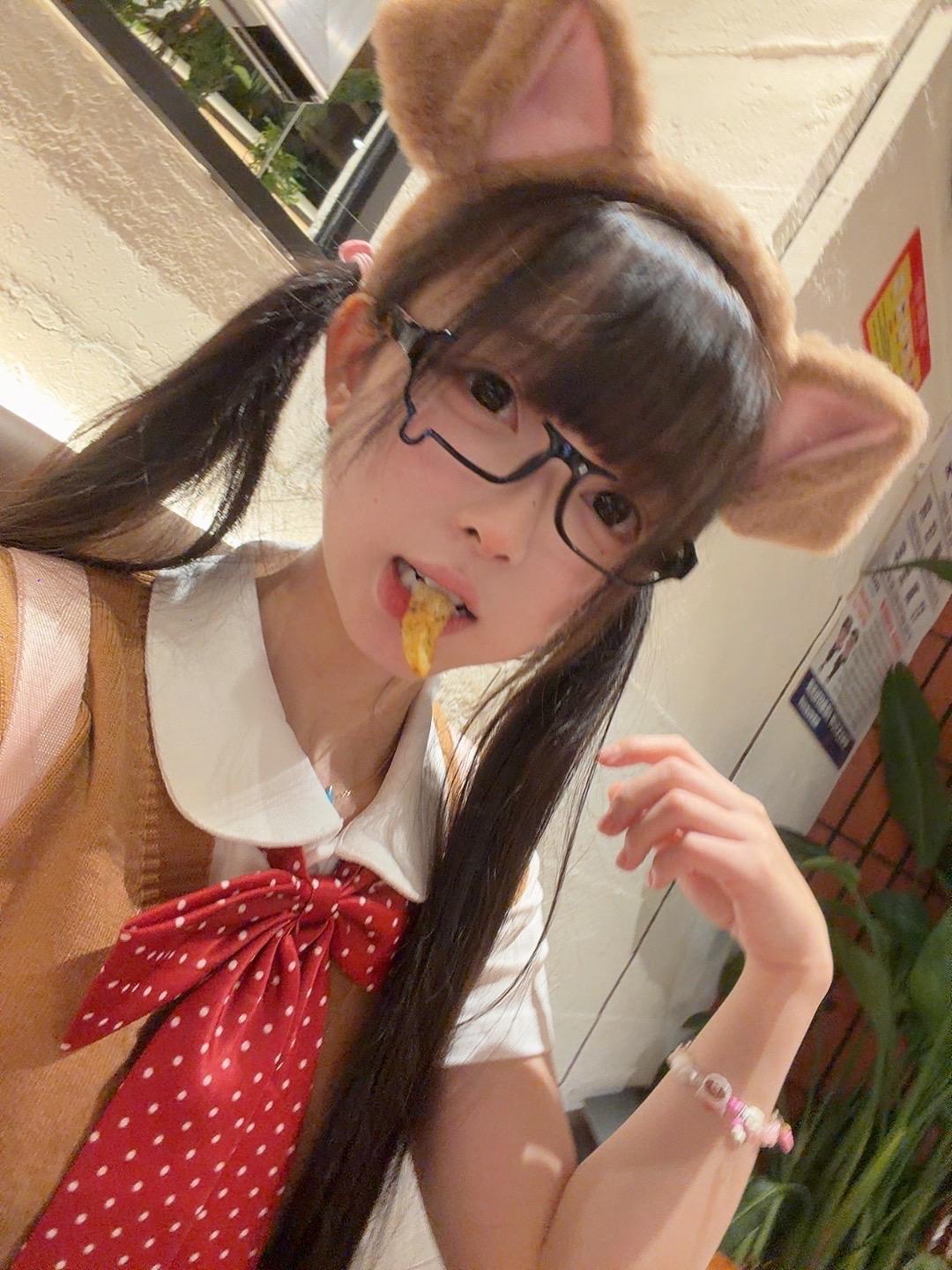 少女心事总是吃