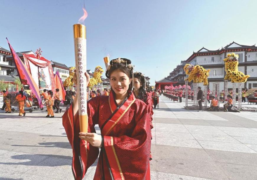 马来西亚为啥是除中国以外华文教育保留得最完整的国家？从1819年槟城建立第一所华