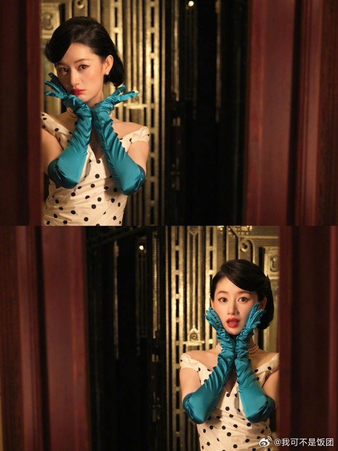 郭晓婷波点复古裙郭晓婷奥黛丽赫本妆造复古波点裙配郭晓婷的气质好绝，优雅又精致，一