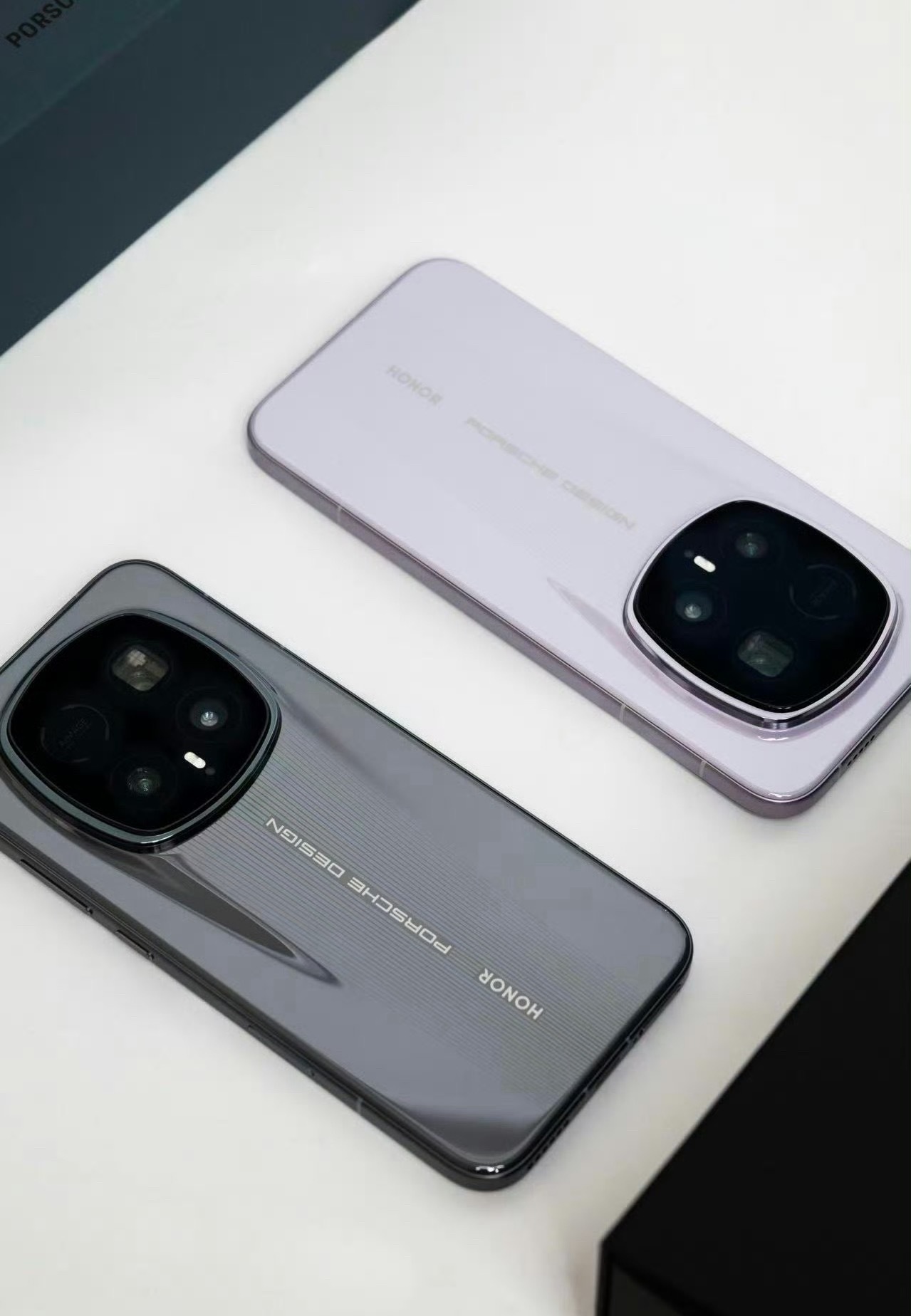 荣耀Magic8 RSR保时捷设计，手感是真好