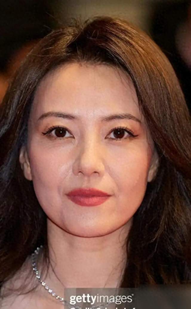 标题：46岁高圆圆安排身后事：希望先走一步，赵又廷只回了6个字
