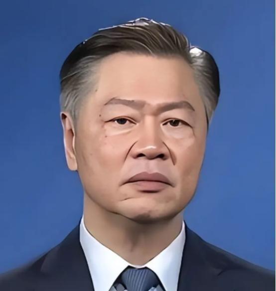 其实，这一幕早有预兆。日本媒体自己曾突然捅破一个冷峻却真实的情况：中国人的日常生