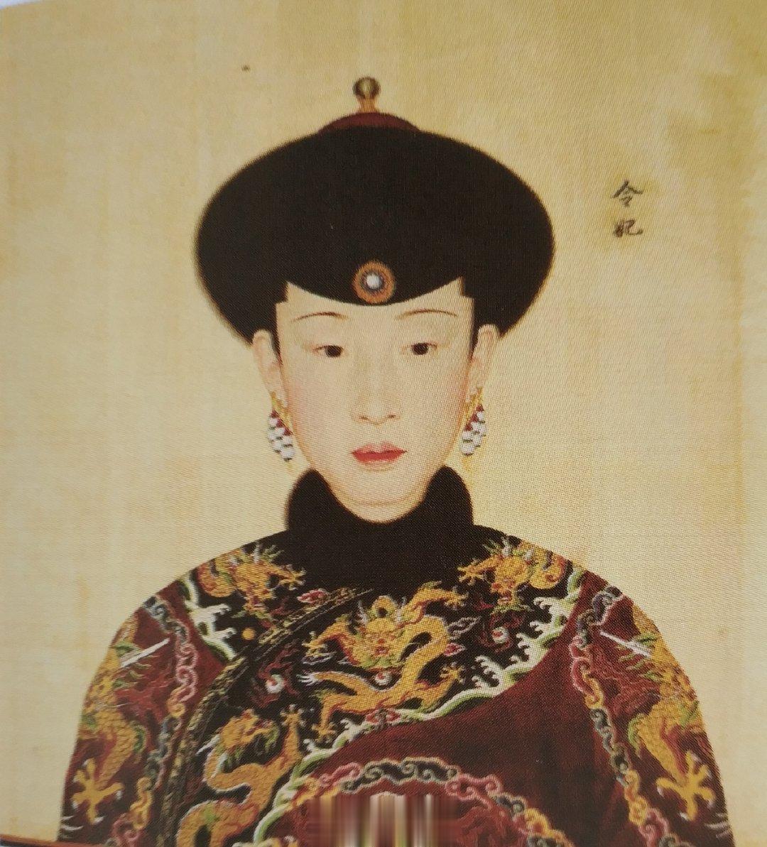 296年前的今天即雍正五年（1727年）九月初九日孝仪皇后来到人世间。     