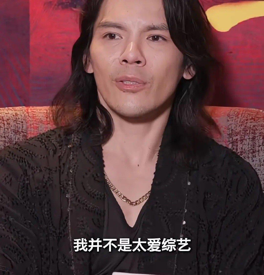 向佐真是硬控好多个笑点[允悲] ​​​