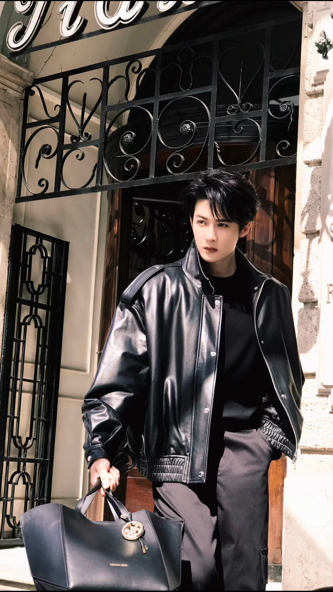 我们檀健次太帅啦 