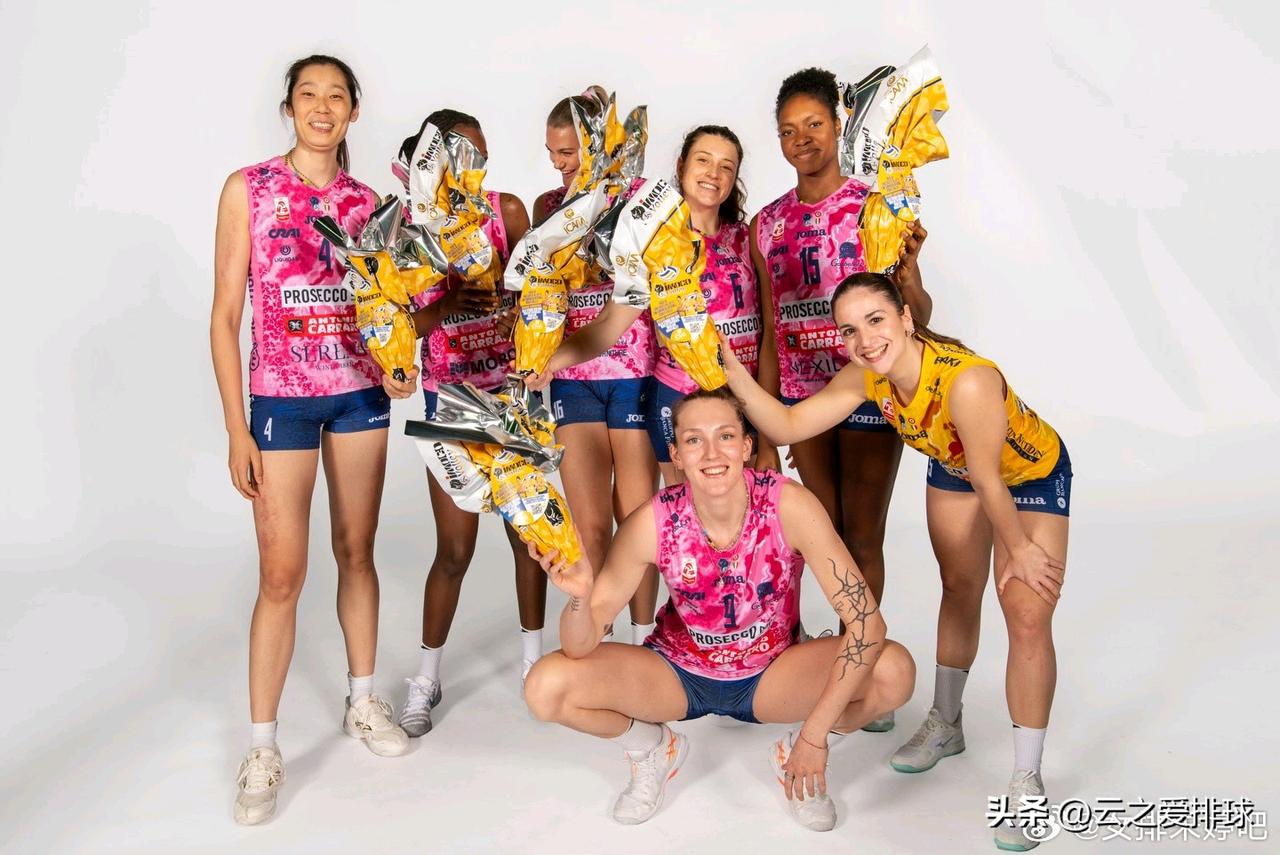 科内1/4决赛主场迎战布斯托！
首回合，没有看到像常规赛2场5局大战。今天科内有