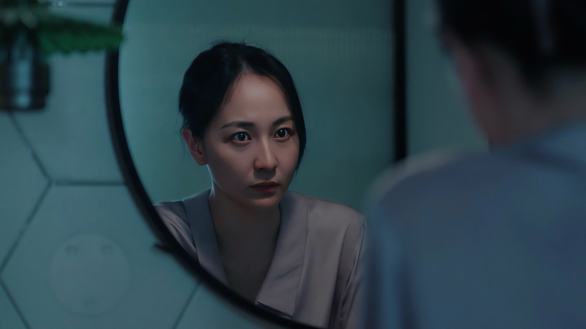 女神蒙上眼没有让渣男隐身女神蒙上眼 这部剧最好的设定就是——渣男必须身败名裂，而