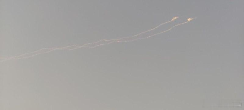 伊朗导弹图，久违了来源：Middle East Spectator — MES伊