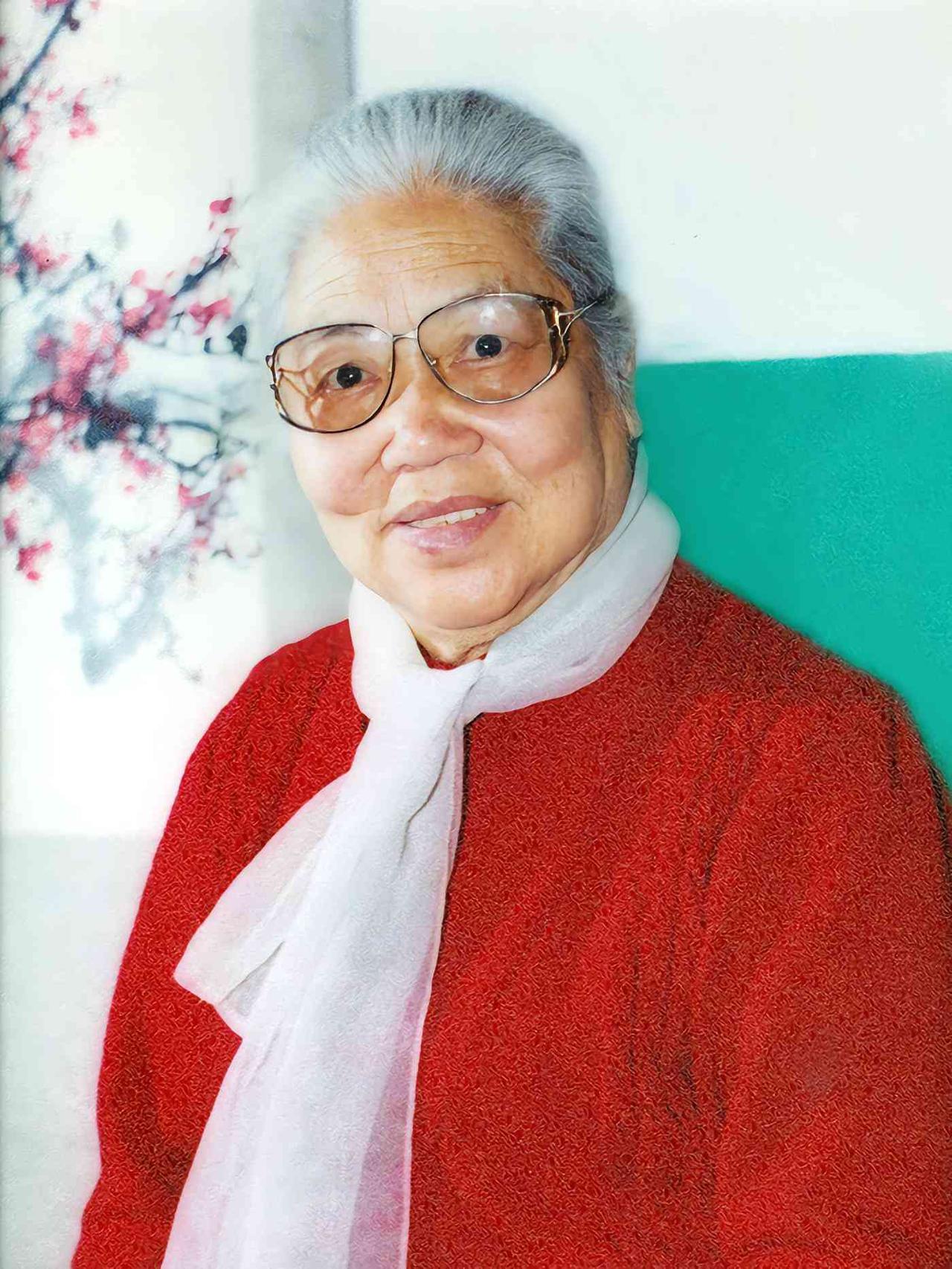 常香玉（1923年9月15日—2004年6月1日），原名张妙玲，河南巩义人，中共