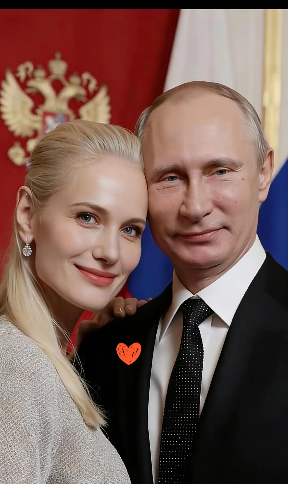 72岁的俄总统居然承认谈恋爱了！

记者会上被人直接贴脸开大，问是不是有情况。