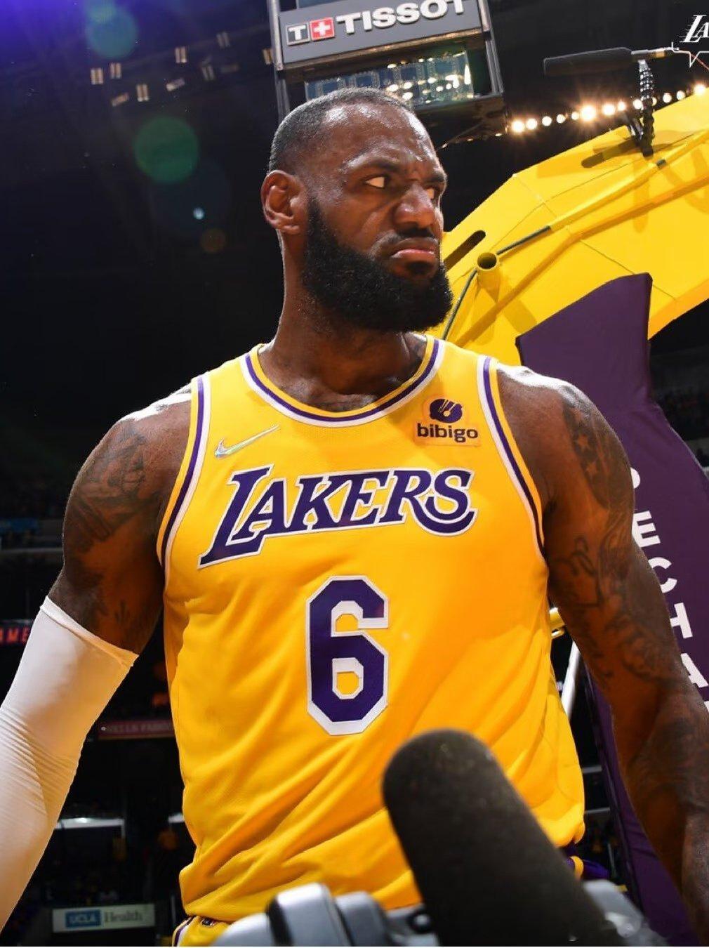 前NBA球员奥尔登·波利尼斯在《Sirius XM NBA Radio》节目中谈