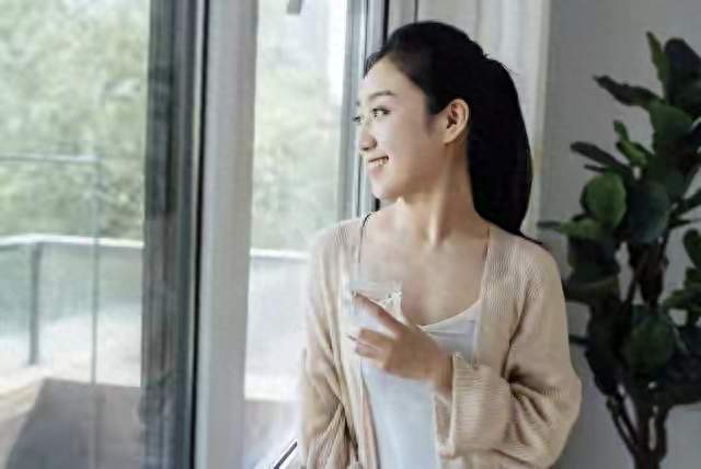 女人，千万不要轻易离婚：不离婚，男人还是你的男人家还是你的家