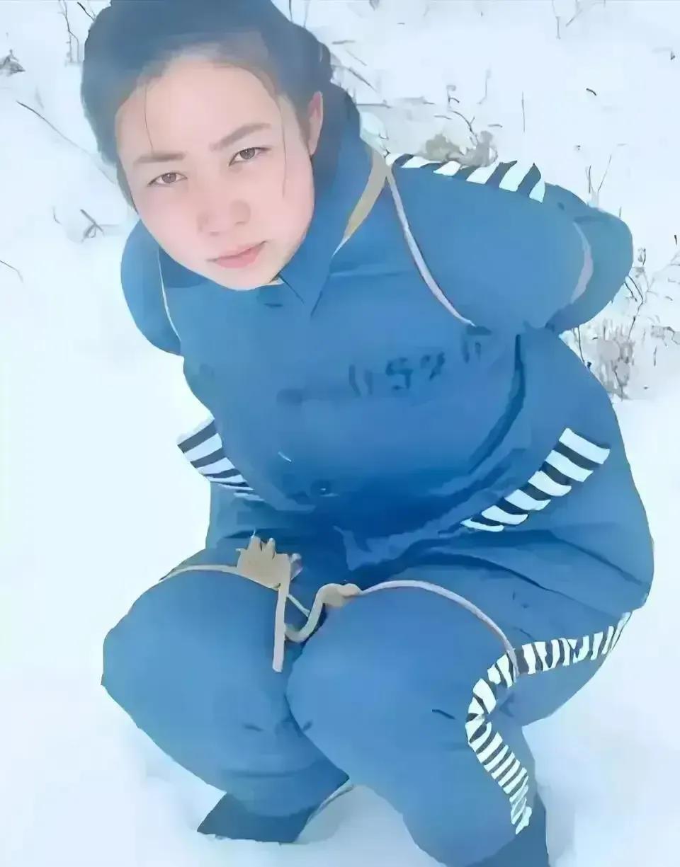 1991年，死刑犯吴晓莉被押往刑场，就在被枪决前，吴晓莉突然哽咽向警察提出一个要