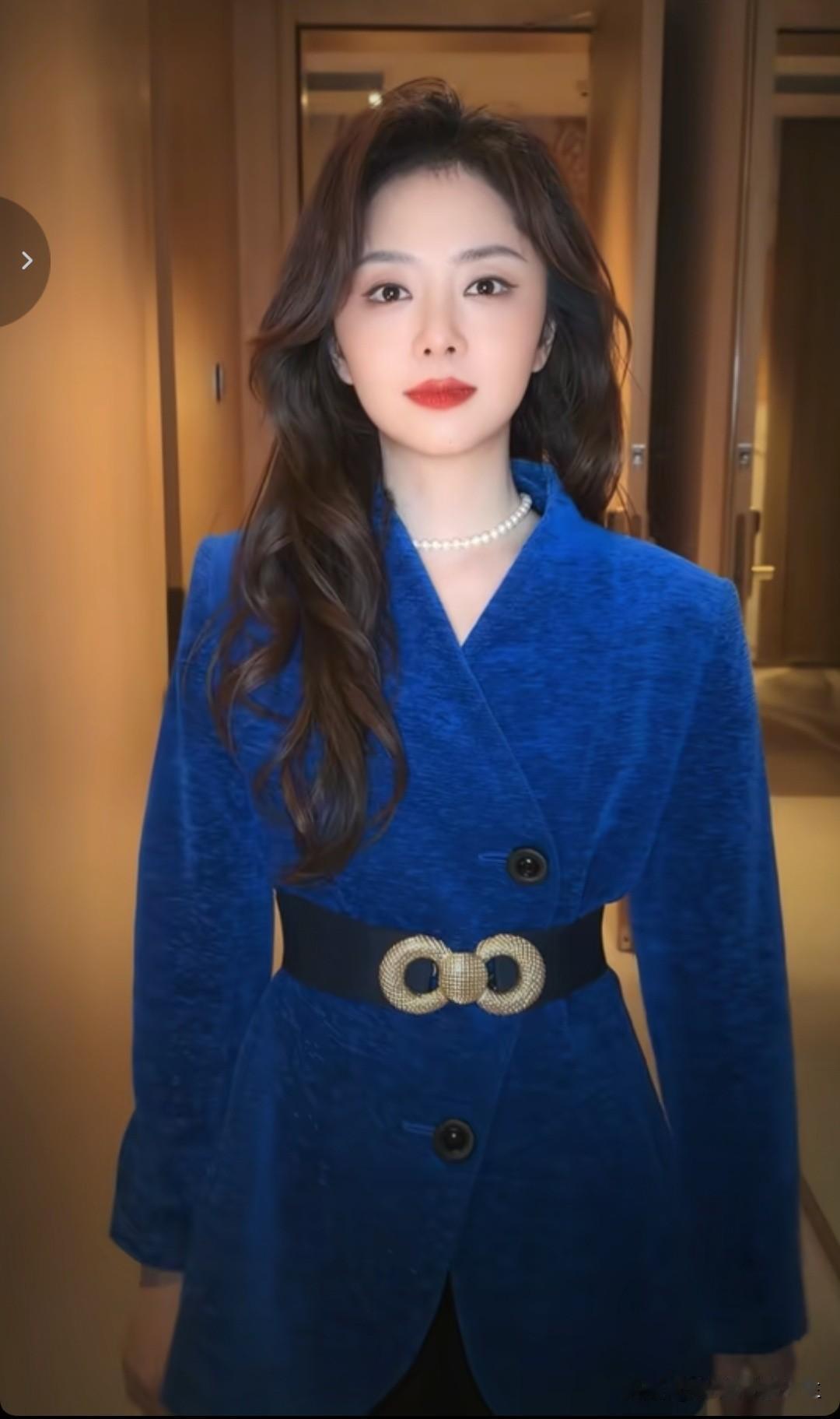 哇塞🤩松韵你娃娃脸总是这样年轻漂亮[呲牙]松韵唱歌 松韵宝贝 明星 [赞]