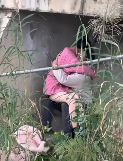 已婚男子饮酒后，与网上结识的女子约定发生性关系。岂料中途突发疾病，未能成事，女子