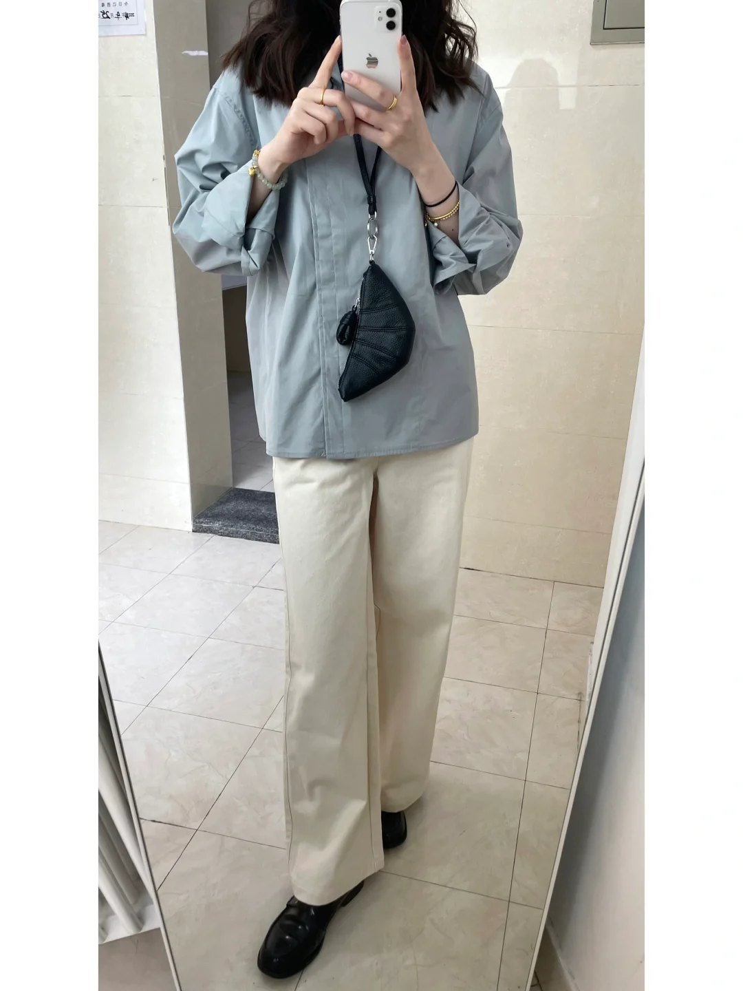 清爽干净的雾霾蓝