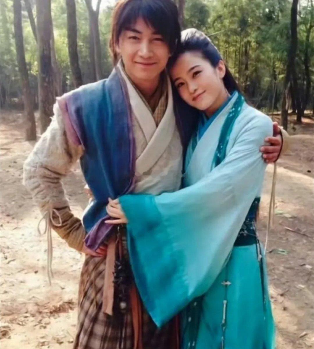 这是把“程英一见杨过误终生”的戏码延伸到剧外了吗？ 赵樱子每次曝出这类“情感猛料