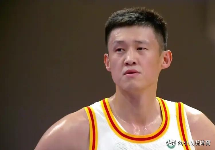 谁能想到啊，
38岁的周鹏居然不退役了！
 
本来在深圳这边，球队为了明年冲冠，
