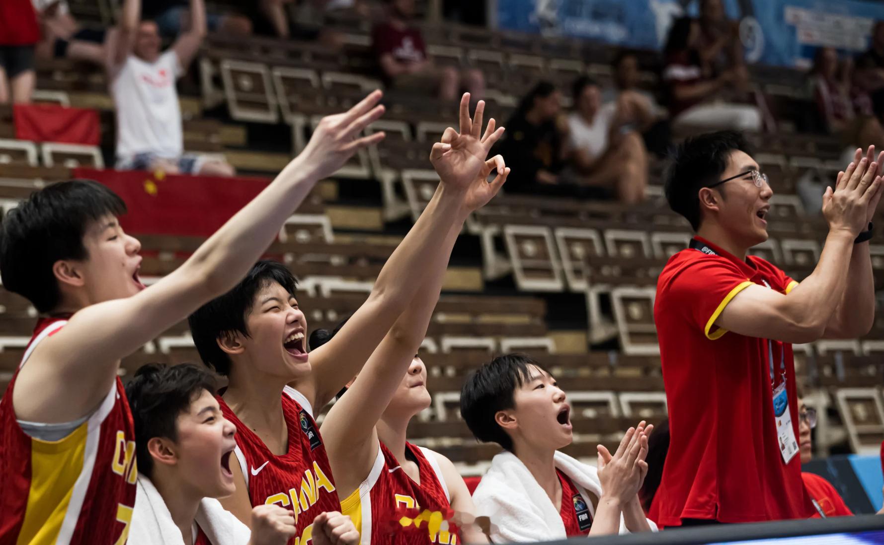 中国U17女篮打进本届U17女篮世界杯的八强，你就说这算不算世界前八嘛！u17女
