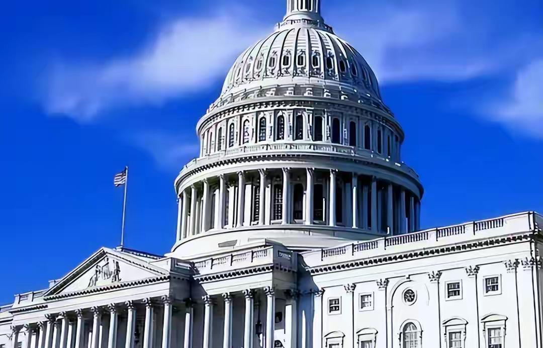 政府停摆背后，是普通劳动者的生存困境！
 
美国政府停摆超三周，联邦机构员工工资