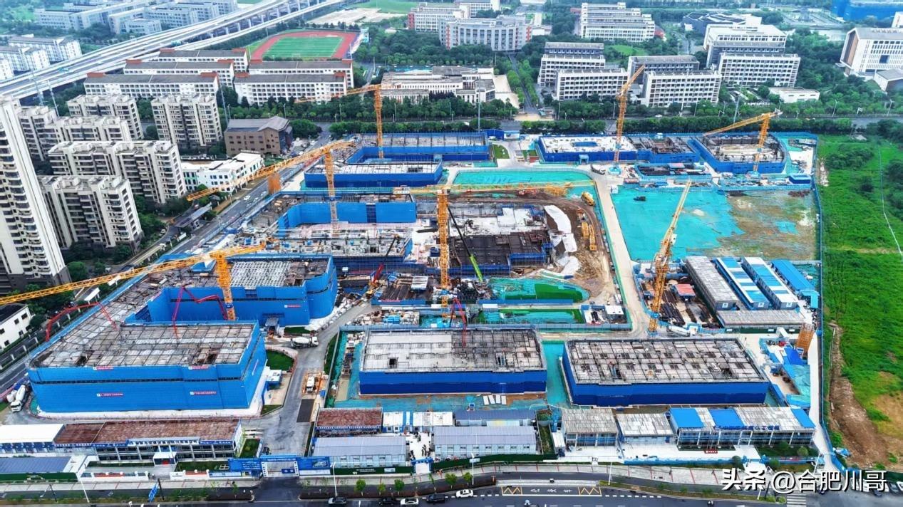 合肥七中学府校区项目迈入新阶段

7月22日，由市重点局负责建设的合肥市第七中学