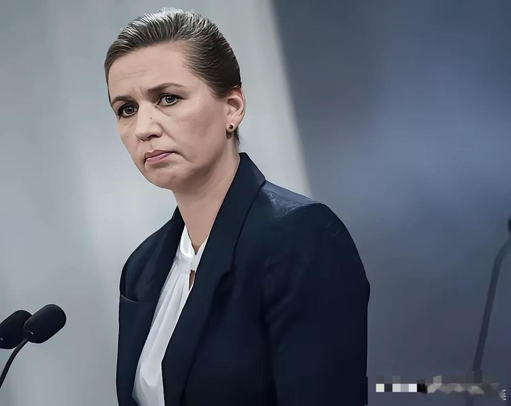 亲美反俄急先锋丹麦这回彻底傻眼了，因为美国下一个收拾的对象就是它。一直以来，丹麦