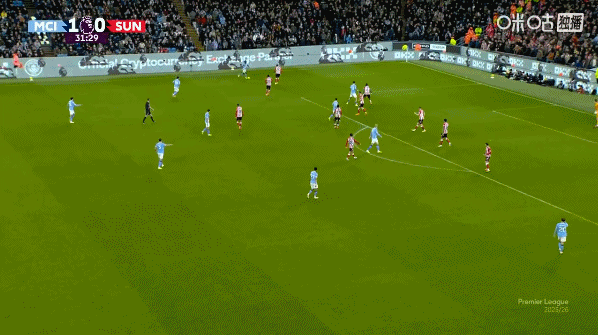还有这一脚！鲁本-迪亚斯远射破门！！！曼城1-0取得领先！！！曼城vs桑德兰 英