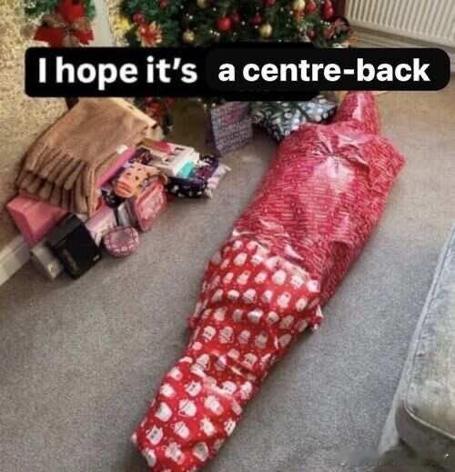 看很多人都展示圣诞礼物你期待利物浦圣诞之后会签人吗？ 