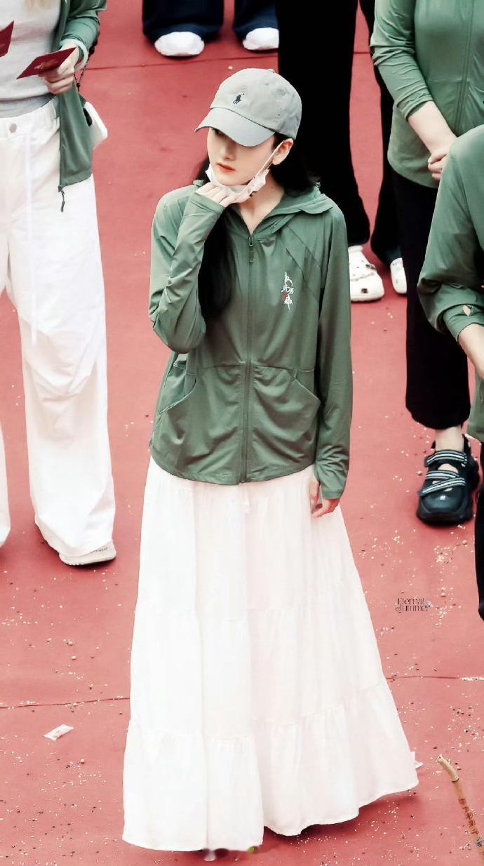 宋祖儿开机状态 宋祖儿表妹万福的开机状态可真的是太好了吧，果然咱们的妹妹的古装造