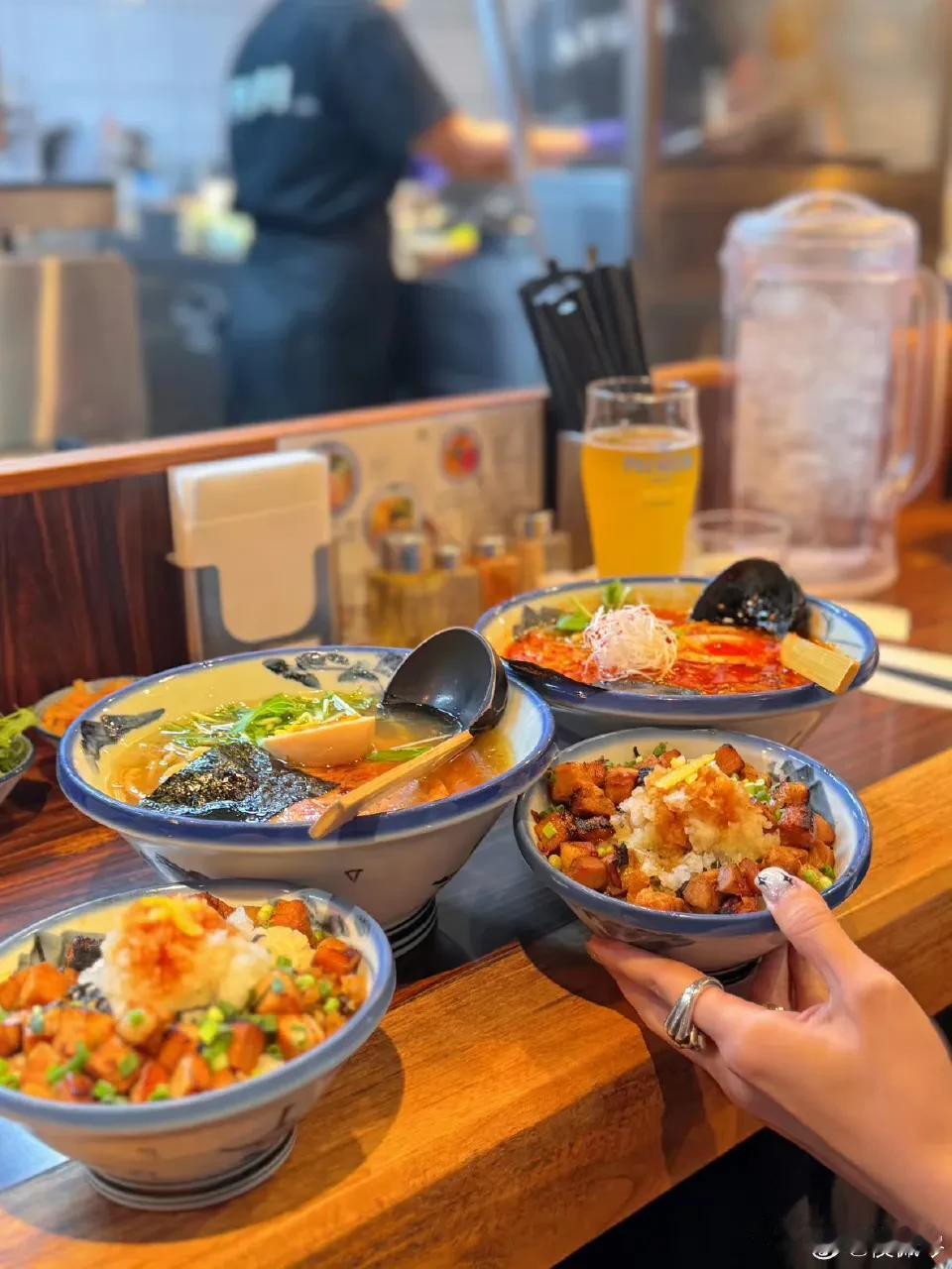 侯佩岑晒的这是什么啊，一看就是非常好吃的样子！看得人想流口水[擦汗][擦汗][擦