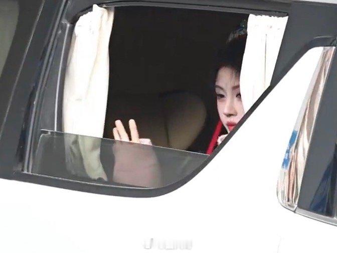 鞠婧祎在电视剧《来战》的造型，又美出了新高度啊，鞠婧祎的戏曲妆看起来像极了仙子下