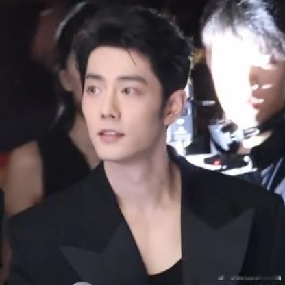 是否有些太美萌呀。。。。。 