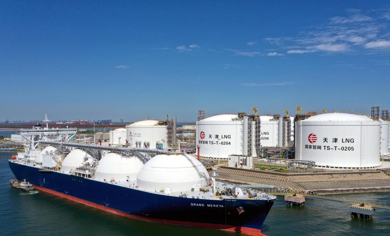 印度现在加价晚了，中国狂囤近1.6亿桶俄油，普京宣布访华时间表
-
真正想把大国