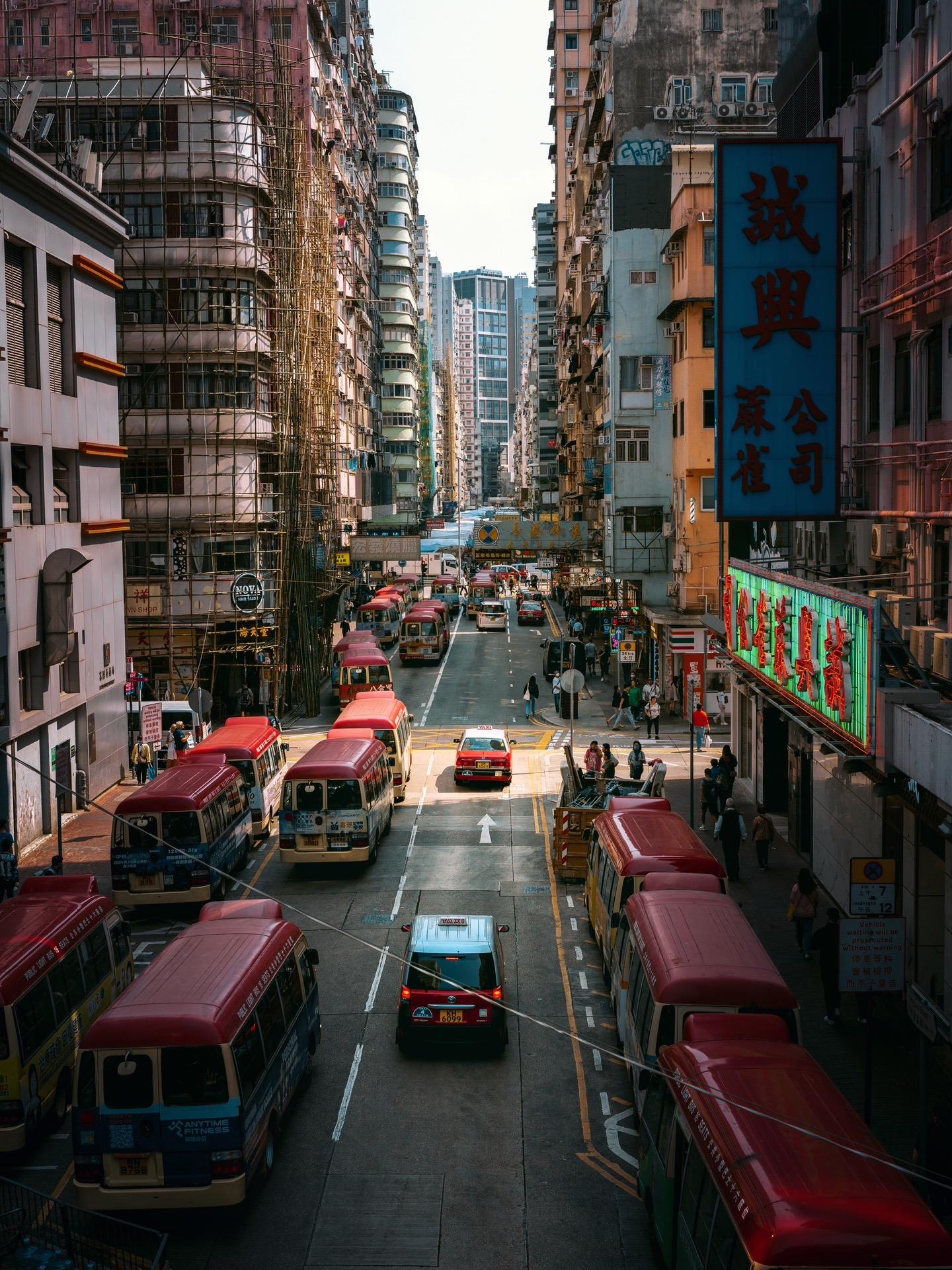 暴走香港3万步拍到的照片！发朋友圈赢麻了。香港澳门永远是摄影的天堂。春...