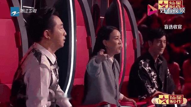 那英和庾澄庆谁厉害呢？在中国好声音他们两几年导师，选手选了庾澄庆，那英会说庾澄庆
