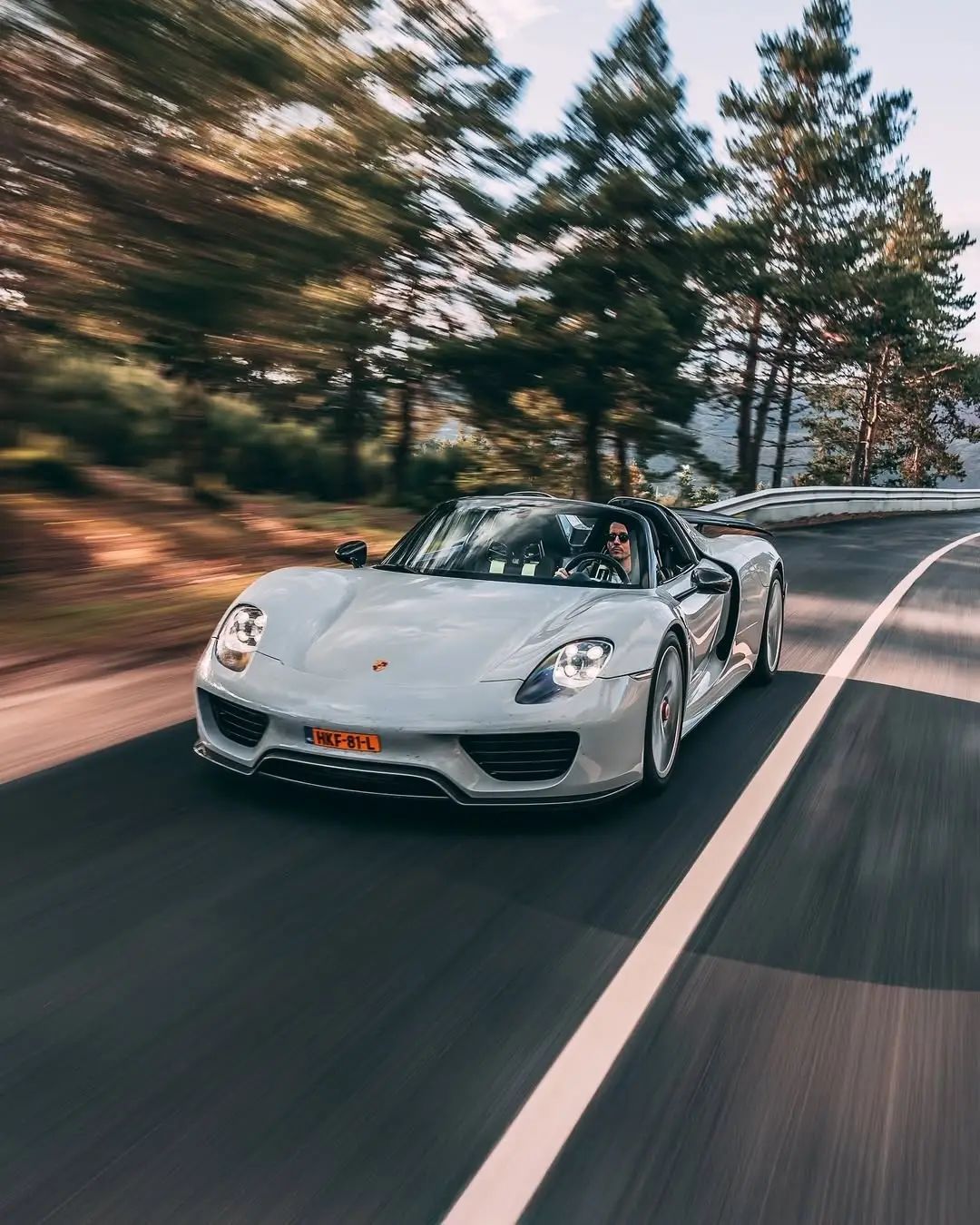 车市热门[超话] 保时捷918 Spyder，Sport Classic ​​​