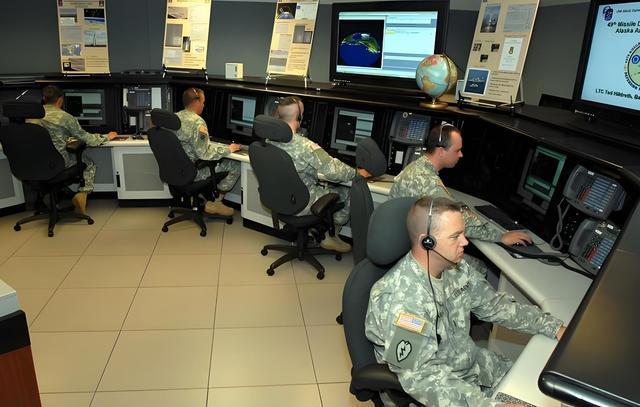 难道伊朗的作战能力，比俄罗斯还强大？
美国不得不做出一个决定，将所有对伊作战指挥