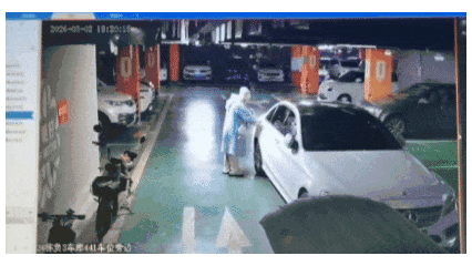 “悲剧还是发生了！”3月5日，重庆，一女子产后21天时，在家突发大出血，见鲜血像