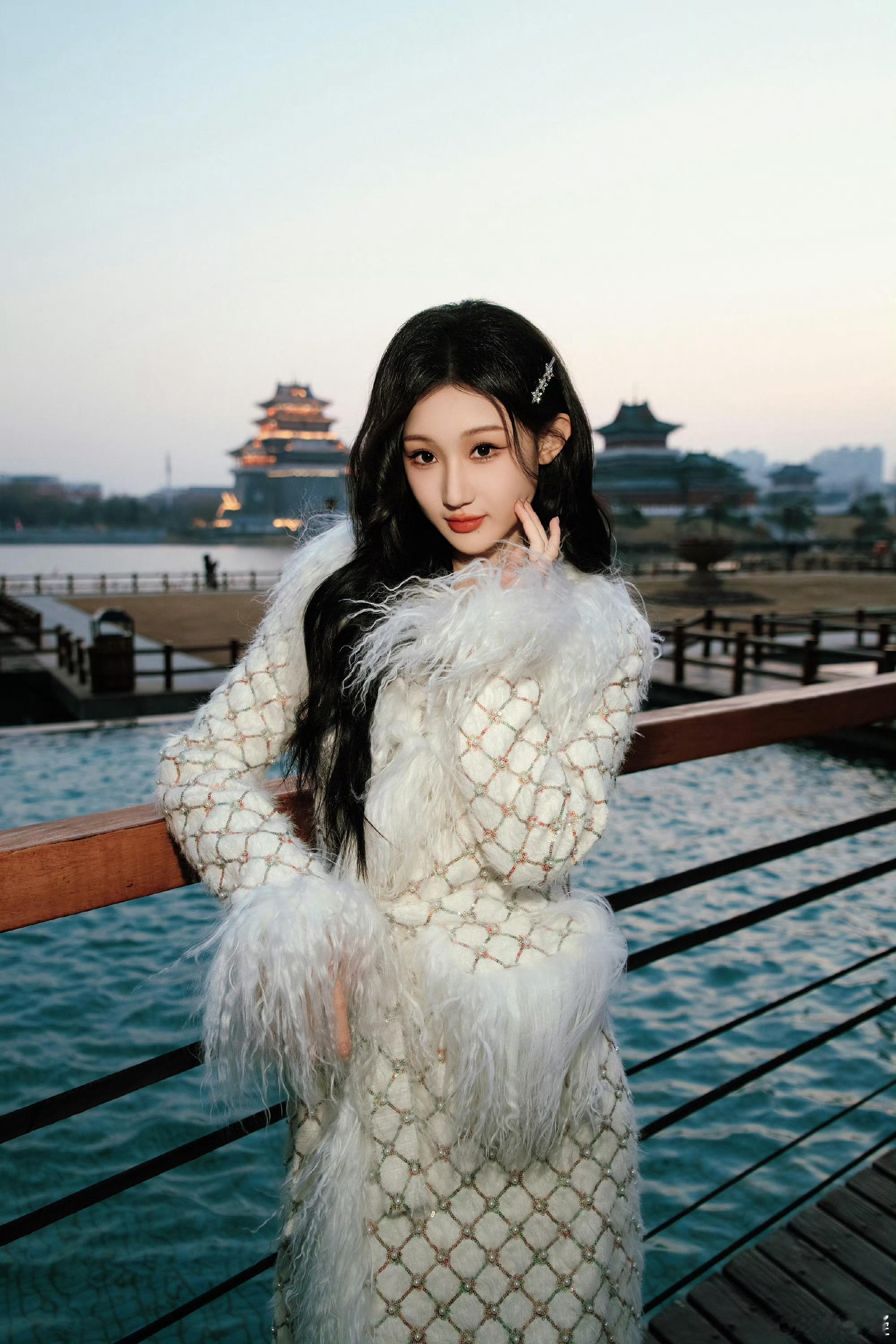 所以有没有人告诉我这件事来龙去脉我觉得应该是误会或者？我对陈雪凝印象还停留在歌手