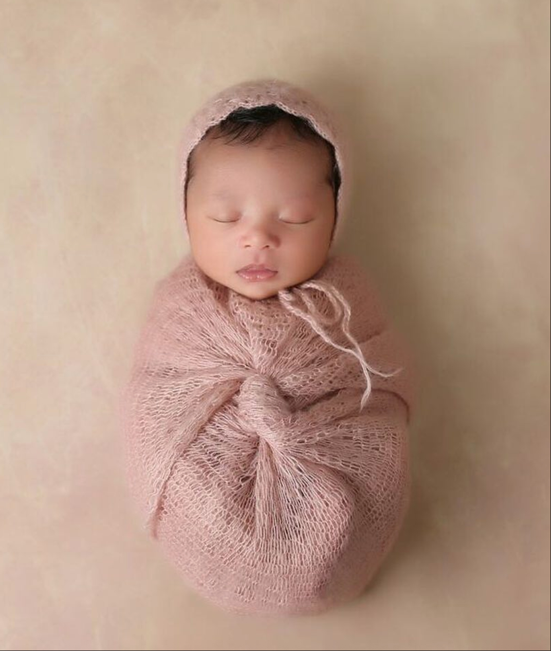 我们的老三Bianka9岁啦🎂从小小碧就是一名cool girl祝我们小碧健康